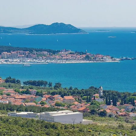 1 Bedroom In Appartement *