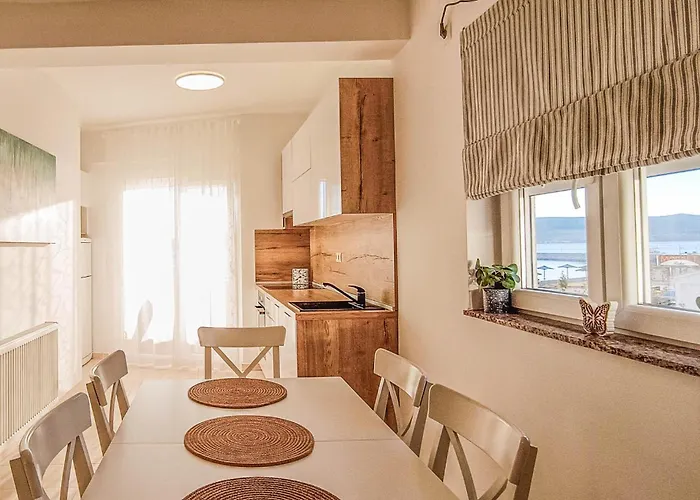 1 Bedroom In *